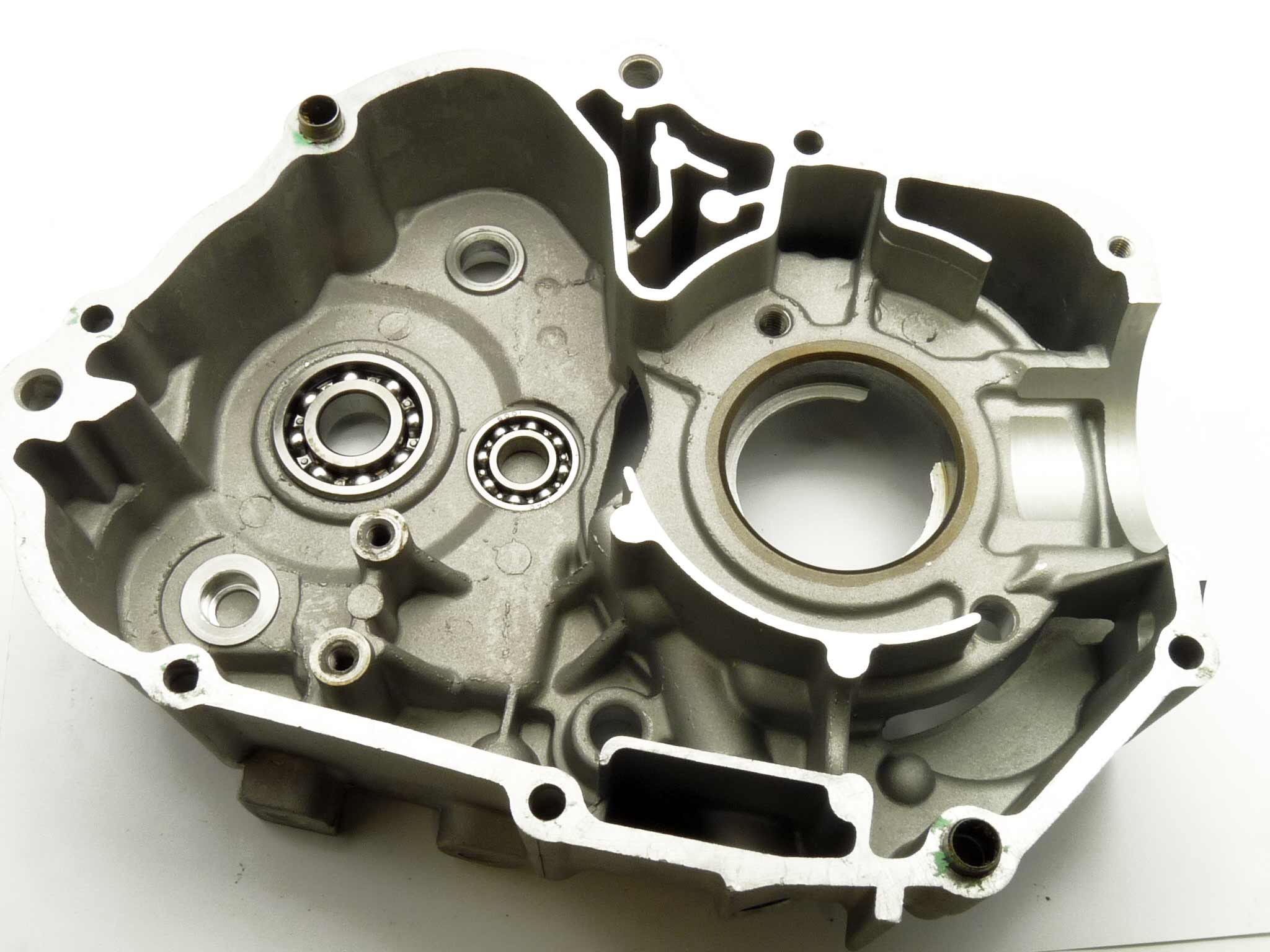 karter levý s ložisky pro motor Stomp Lifan 110