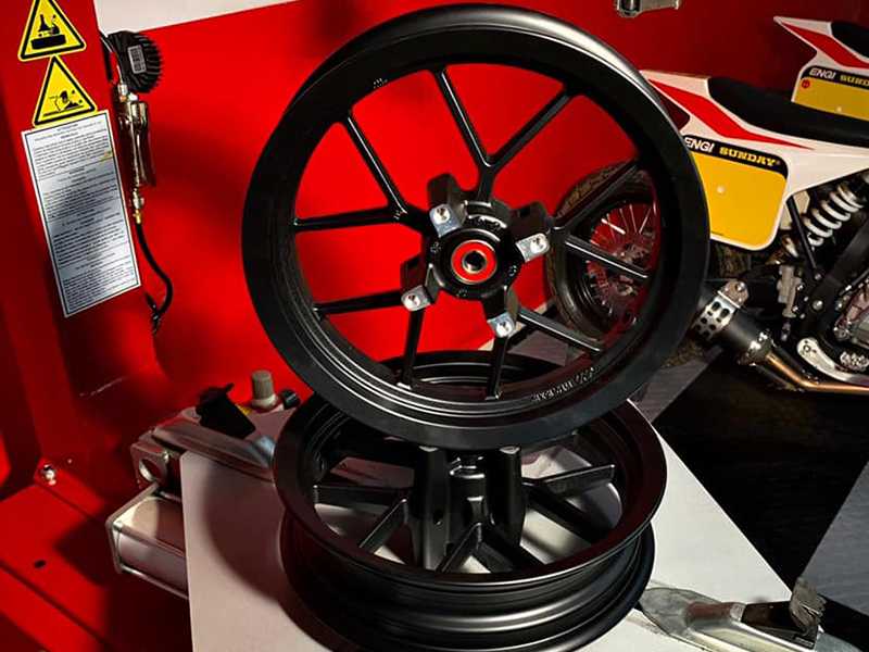 YCF motárdová kola M21 - 12"