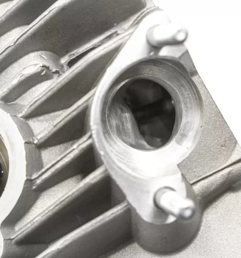 Závodní hlava YX160, upravená