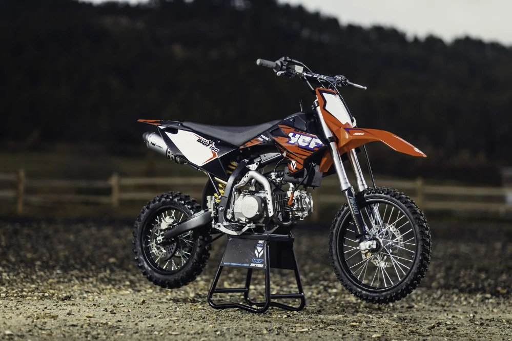 YCF BIGY 150 červená